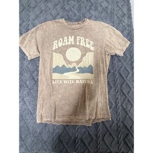Lotus Fashion Los Angeles Roam Free Graphic T-Shirt Brown Acid Wash Large